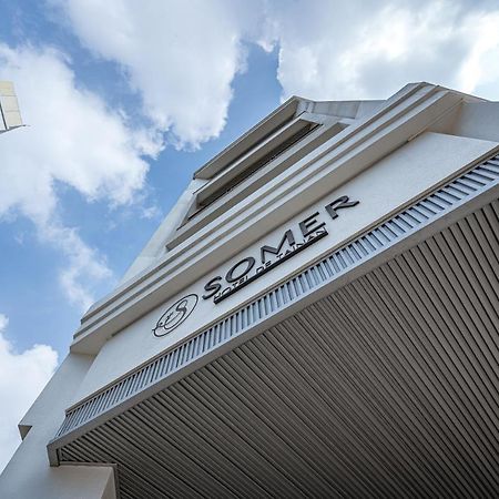 Somer Chew Hotel تاينان المظهر الخارجي الصورة
